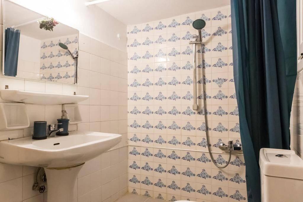 Classical Apartment In Acropolis Athen Eksteriør bilde